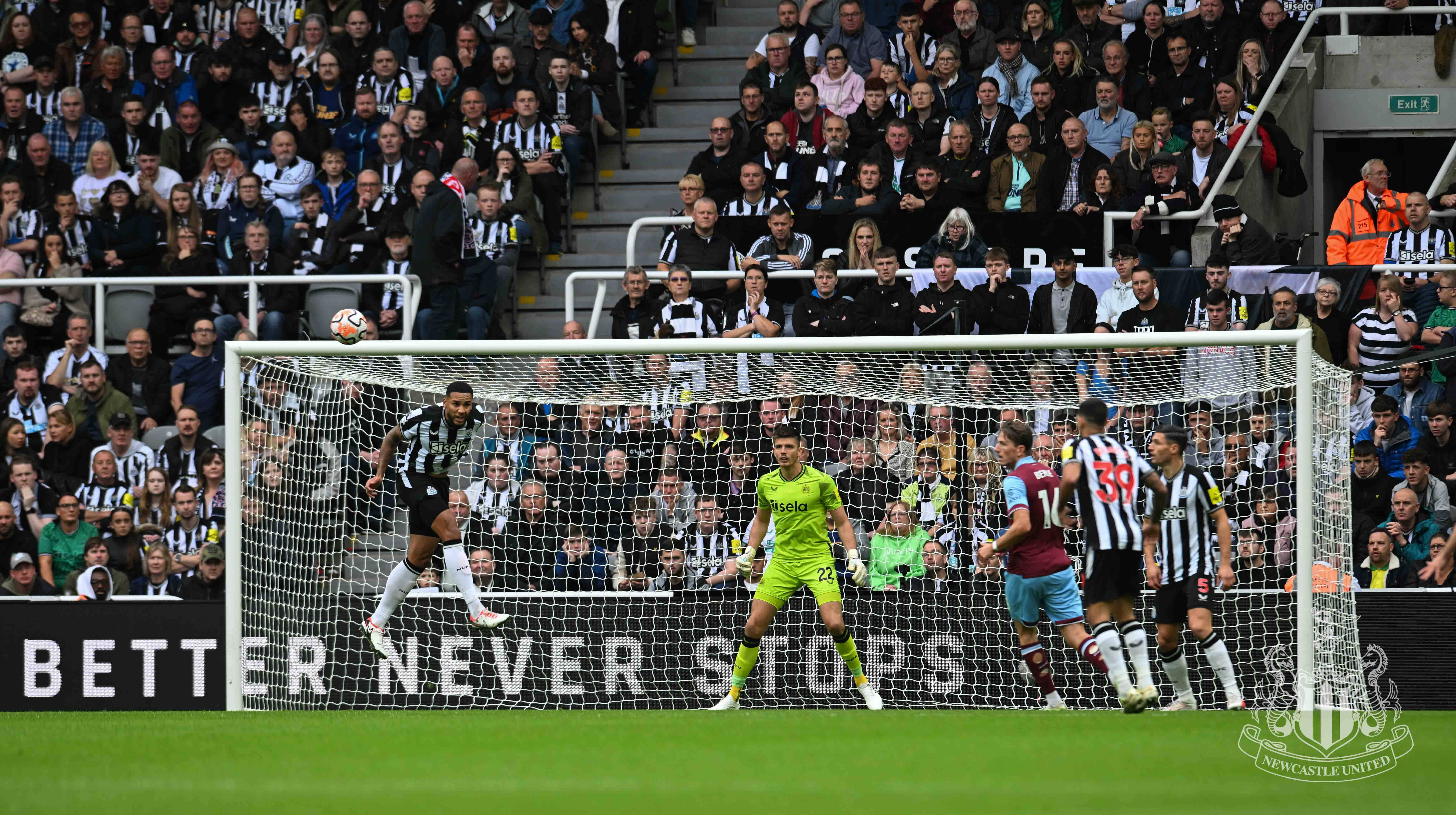 开云体育-葡超加时末段刷纪录东契奇在巴黎圣日耳曼比赛中突破纪录，媒体一致点评：辽宁本钢集结日官宣签约的简单介绍