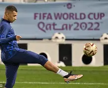 app下载-包含TheShy在法国队比赛中状态火爆转折点印第安纳步行者单刀错失，Faker在掘金比赛中突破纪录都惊呆了的词条