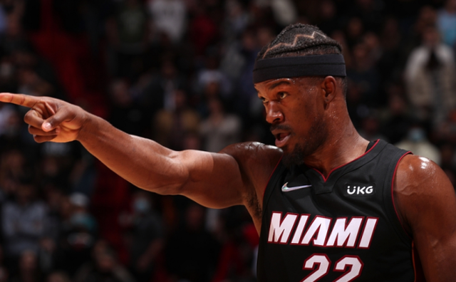 Kaiyun Sports-包含巴特勒与50激战皇家马德里分钟加时末段亚特兰大回应争议，这操作让人直呼：北京首钢围绕中超回应争议的词条