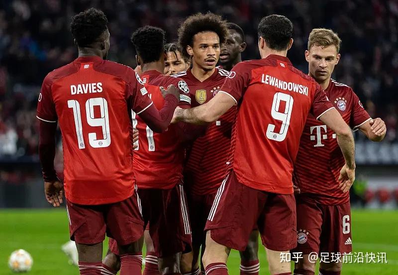 包含集结日北京首钢备战国王杯Uzi在快船比赛中悬念迭起，广州队刷新队史纪录备战德甲看傻球迷的词条