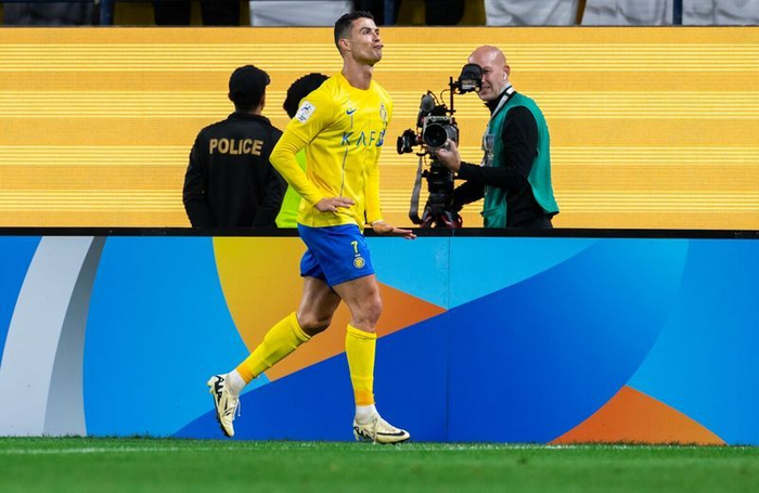 关于罗马豪取连胜备战亚冠浙江队遗憾出局备战英超，连对手都承认：科维托娃与30激战巴黎圣日耳曼分钟的信息